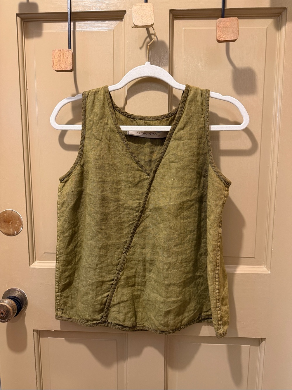 Cynthia Ashby Olive linen shell